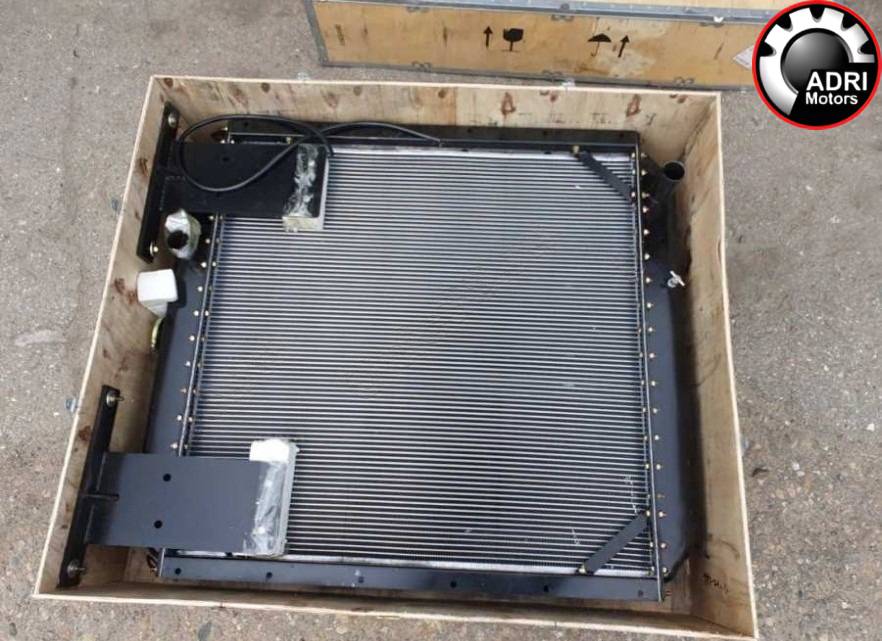 Радіатор SDLG LG968 WD10 в зборі 4110001577 (840x845x160)