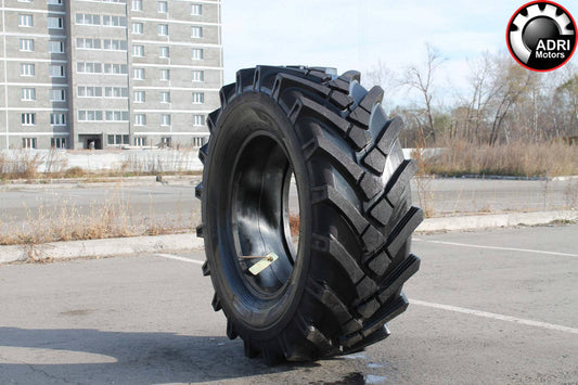 шини 16.70-24 MAXtires для фронтального навантажувача