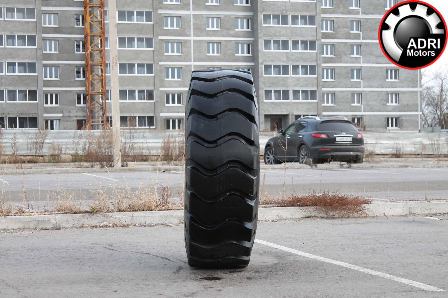 Шина 20.5-25 MAXtires для фронтального навантажувача 24PR