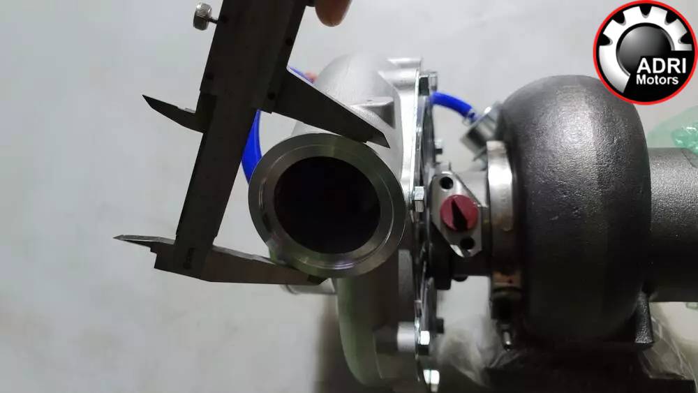 1000714569 | Турбіна GT40 Холсет WP10.336E53