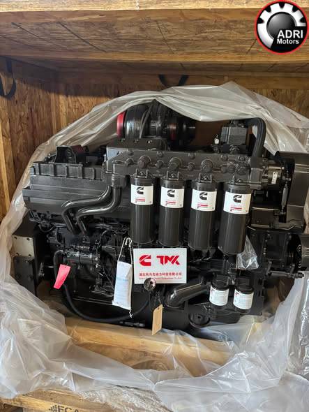 Купити Дизельний двигун Cummins QST30