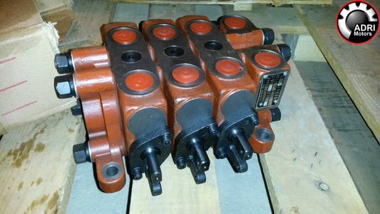 Гідророзподільник ZL20 під важелі для навантажувача