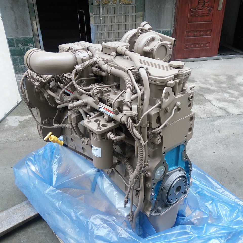 Cummins QSL9-C220 Engine