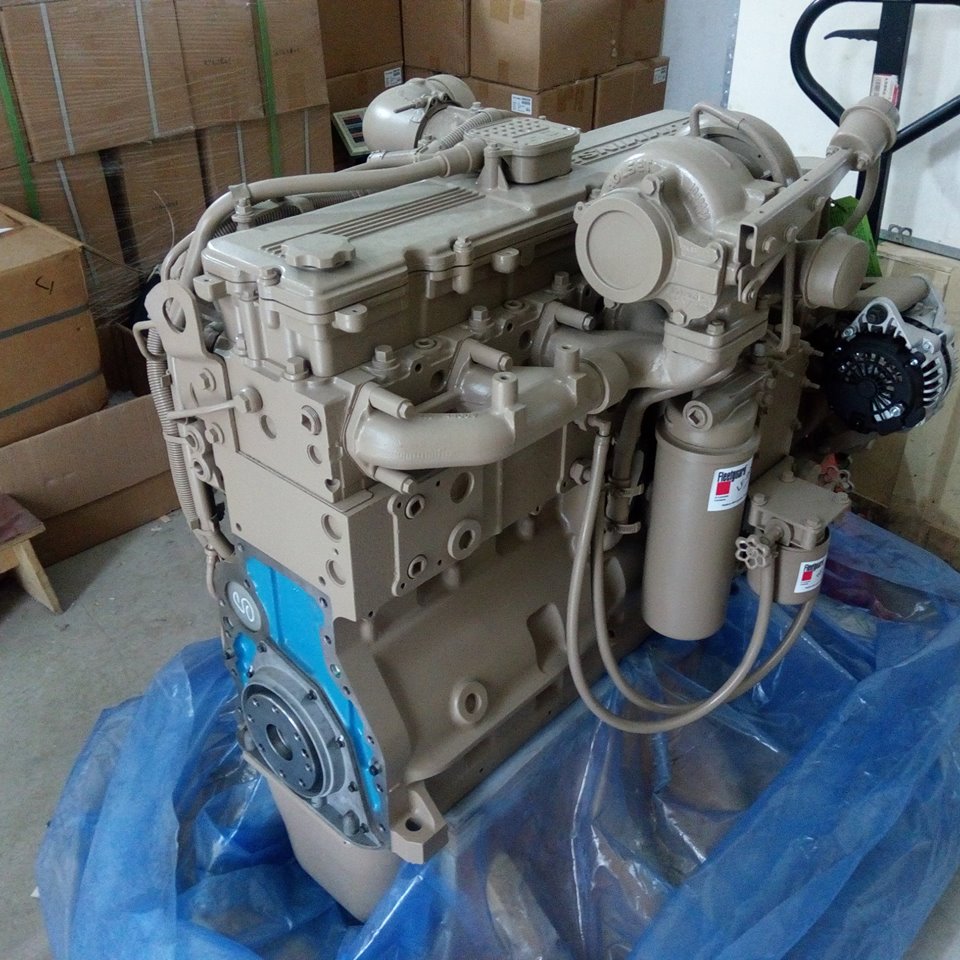 Cummins QSL9-C220 Engine