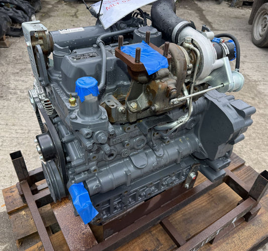 Kubota V3307-DI-T-EU4 Engine
