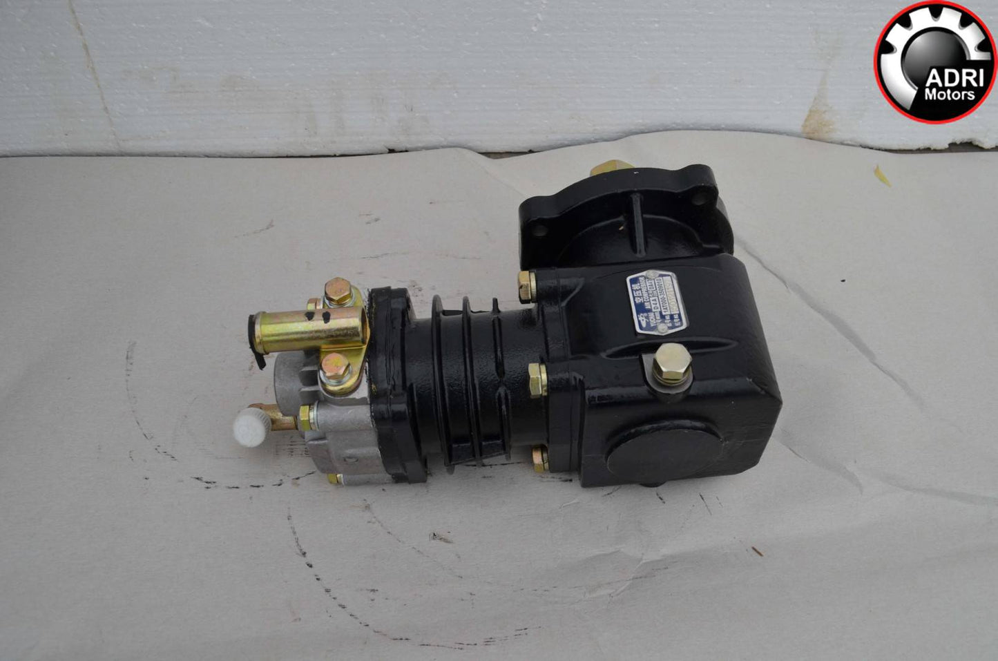 Компресор повітряний гальмівний Yuchai 50 kW YCD4R11G-68 (ZL20) купити,  в Україні  на Ючай