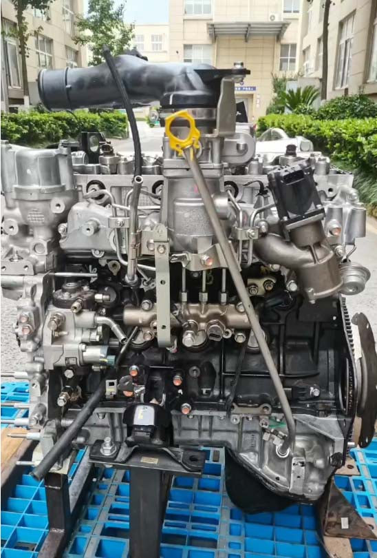 Isuzu 4JK1 Engine