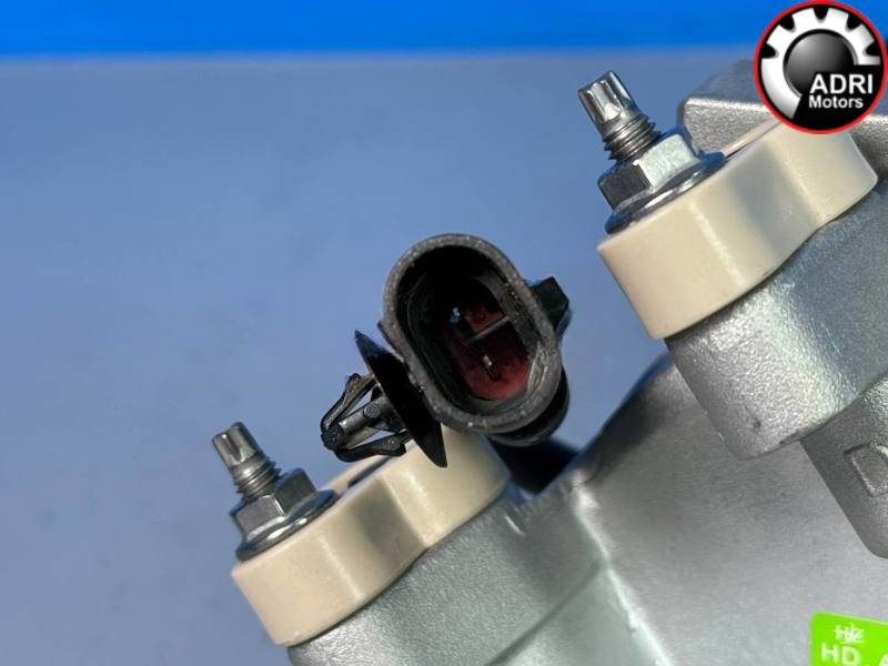 Компресор кондиціонера Shacman Х6000 для двигуна Weichai WP13 DZ16251846301