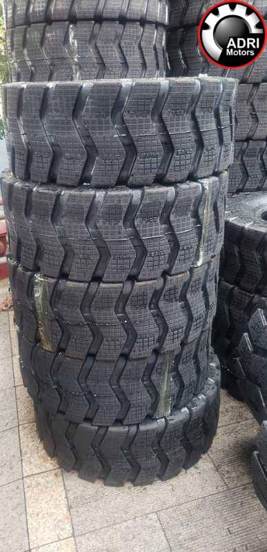 Шини 20.5-70-16 для фронтального навантажувача