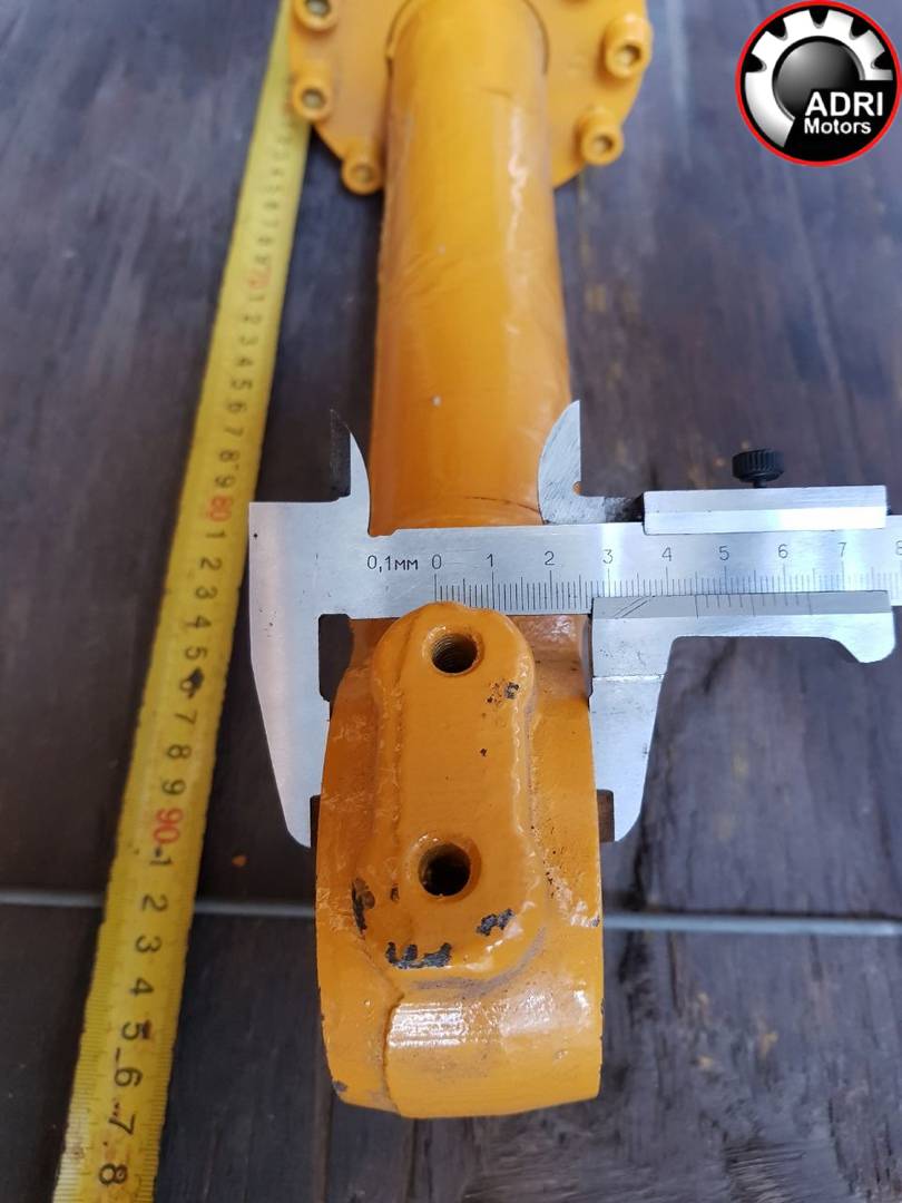 Гідроциліндр підйому ковша ZL-20 для навантажувача