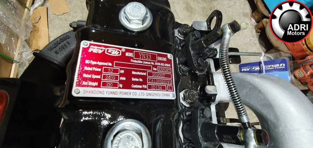 Дизельний двигун Yunnei YN33 в зборі