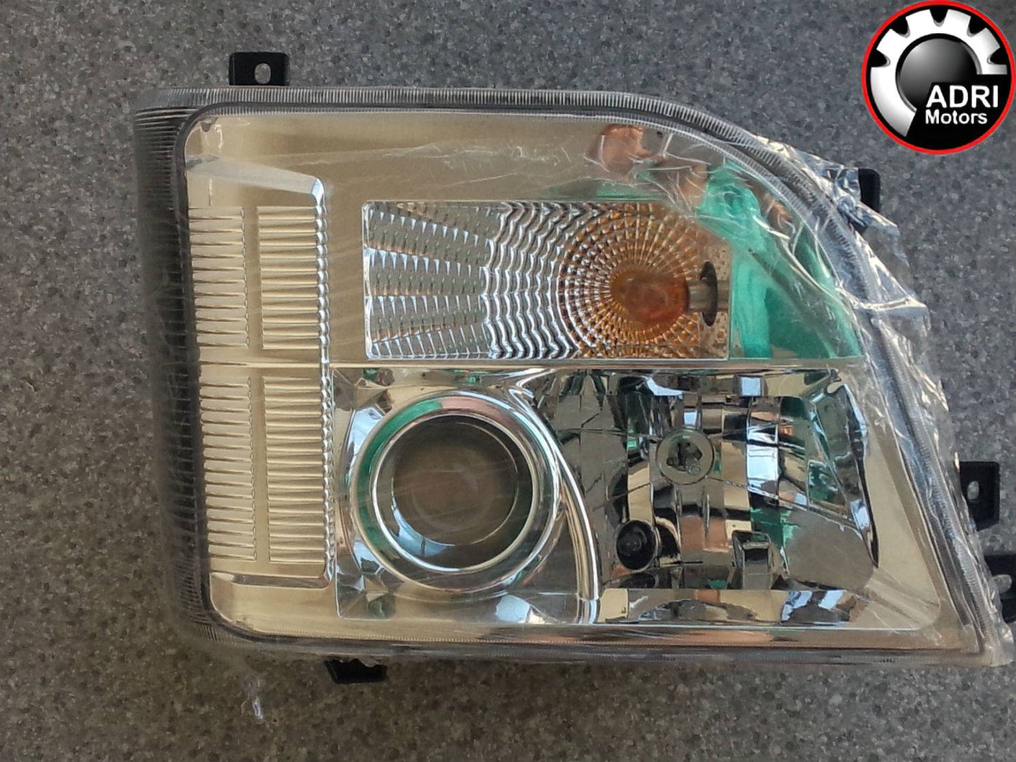 Фара права BAW 1044 / 1065 — BP17803710002, передня, оригінал