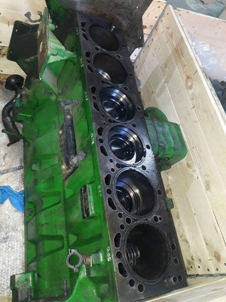 John Deere 13.5L Engine – Turbocharged Diesel for High-Horsepower Wheeled Tractors