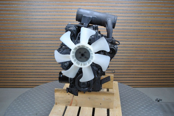 Kubota V1903 Engine