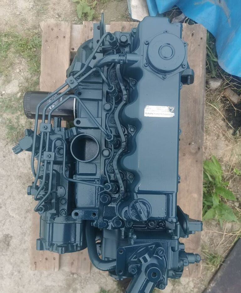 Kubota V3300 Engine