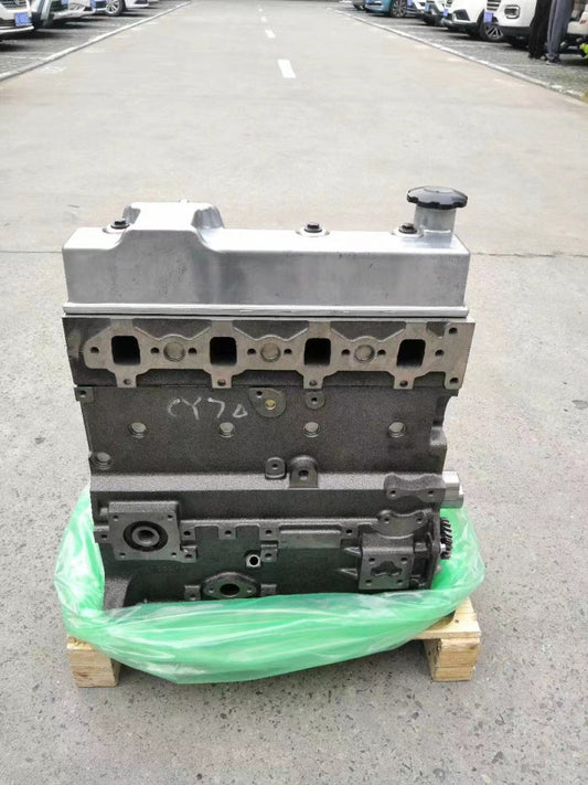 Komatsu 4D95 Engine