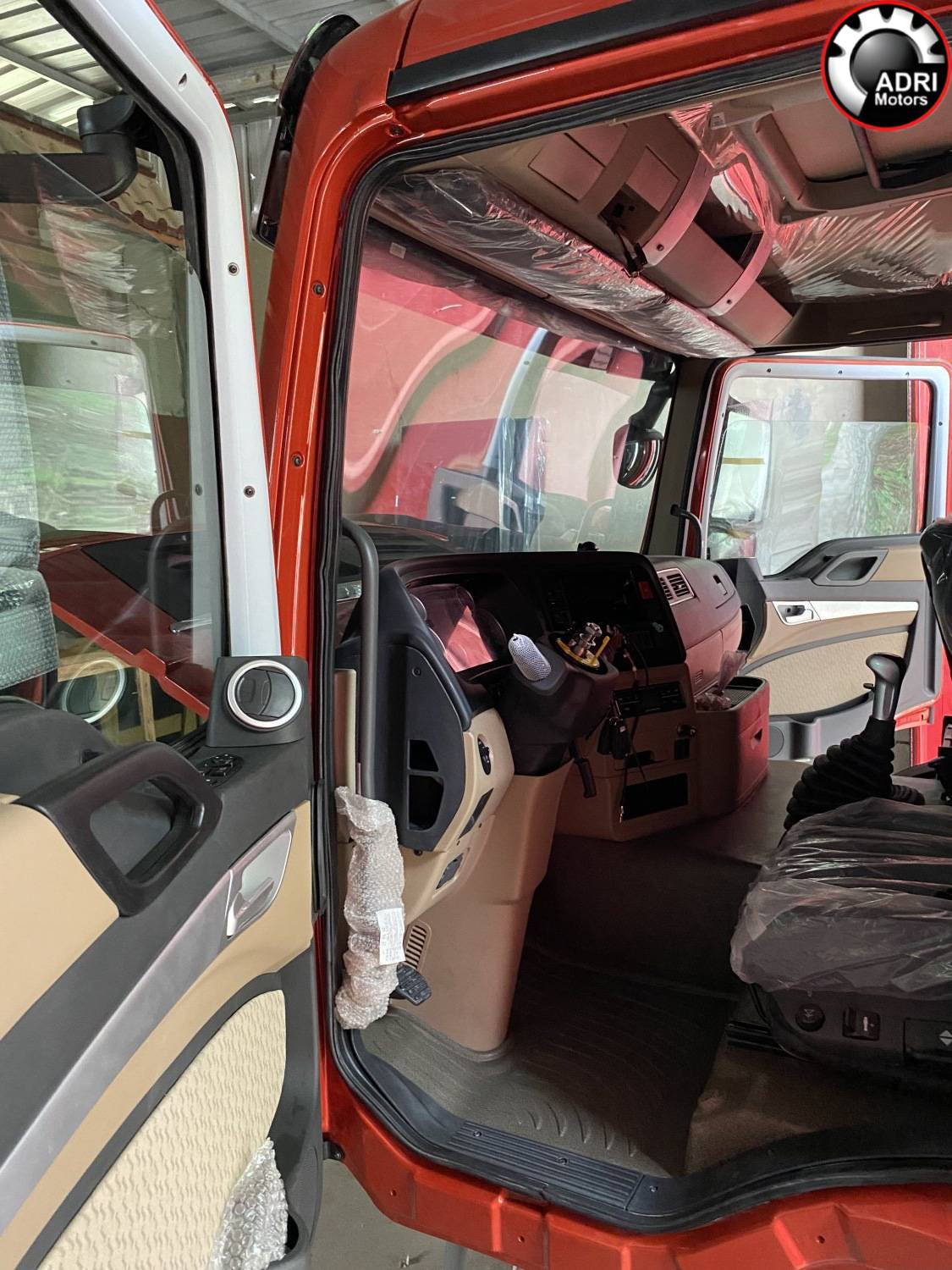 Купити Кабіна HOWO Sitrak C7H