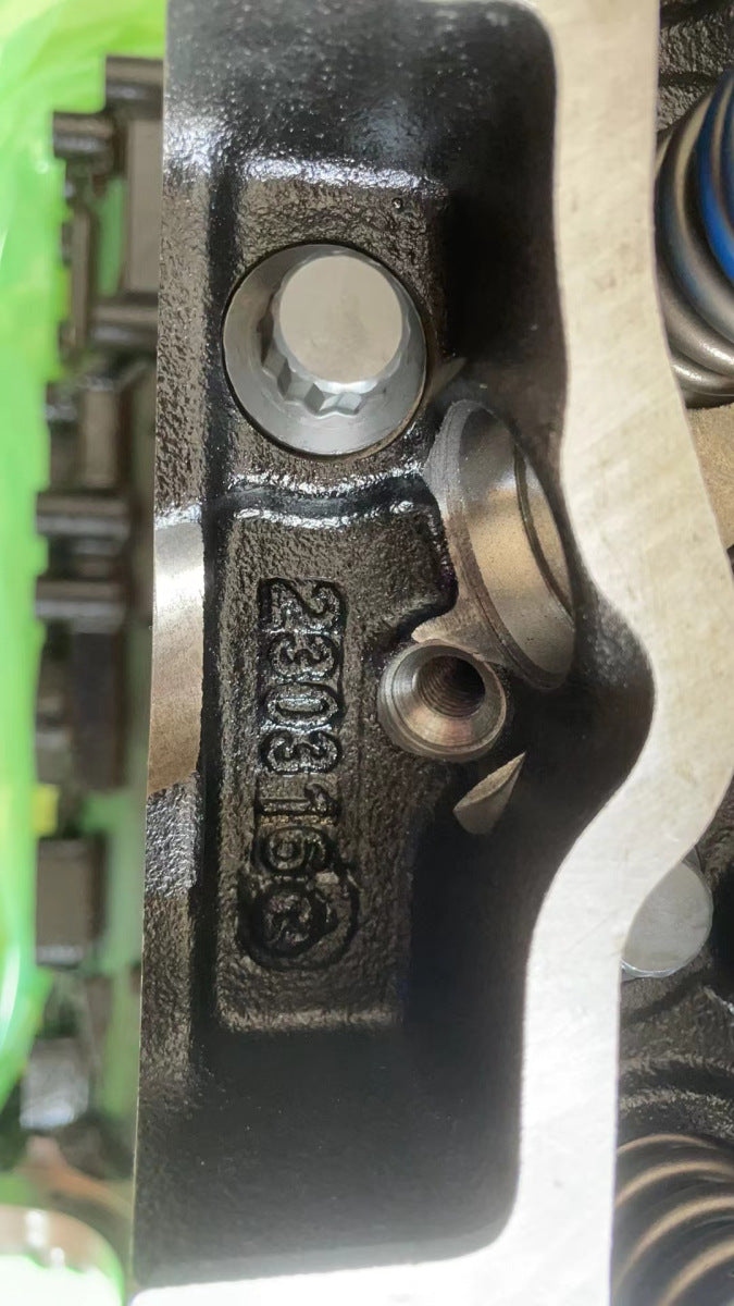 Isuzu 4HK1 Engine